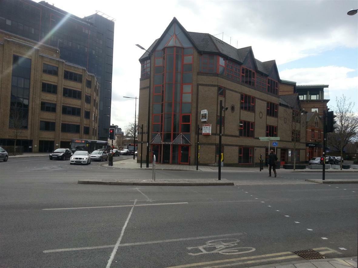Observation Court Ipswich Luaran gambar